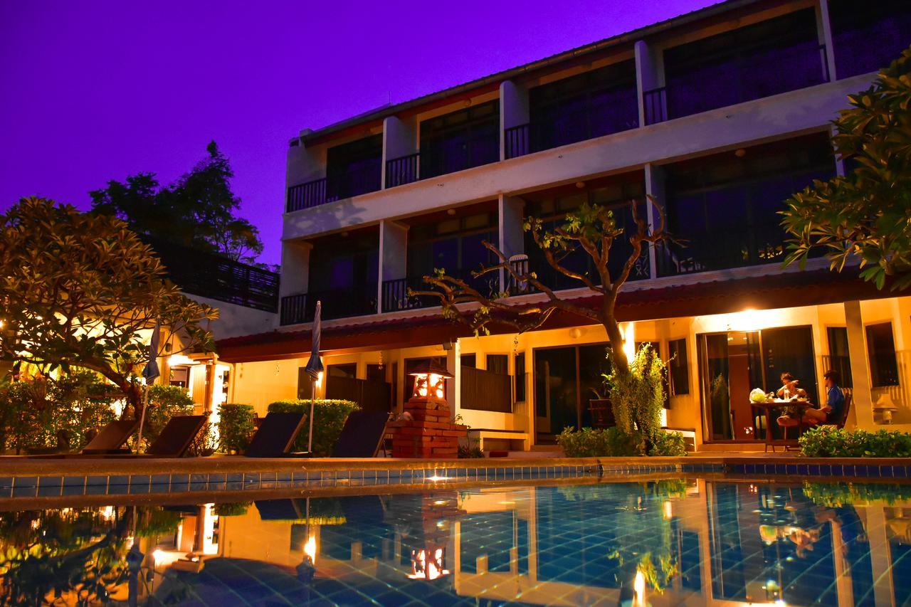 Sea Memories White Sand Beach Hotel Hua Hin Dış mekan fotoğraf