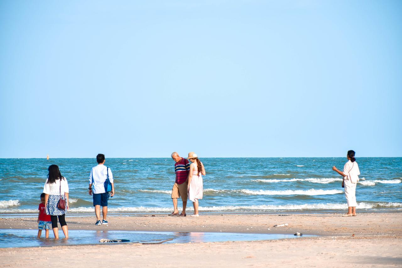 Sea Memories White Sand Beach Hotel Hua Hin Dış mekan fotoğraf